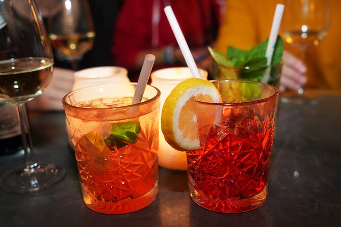 Vienna Nightlife Experience: Food, Wine, Cocktails & Vibes - Neubau Quirky Bars and Cocktail Time: Where the Night Turns Social