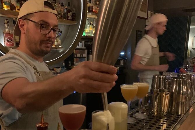 Vienna Nightlife Experience: Food, Wine, Cocktails & Vibes - Vienna’s Public Transit Tips You’ll Use After You Leave