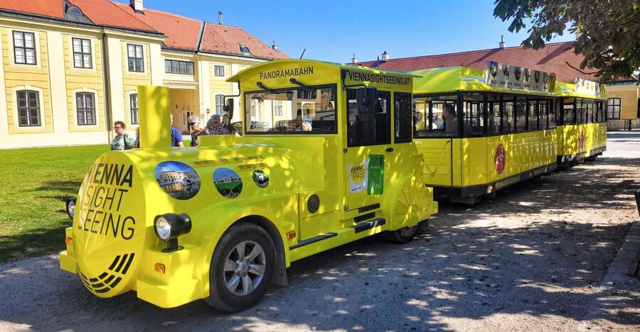 Vienna: Panorama Train Tickets to explore Schönbrunn Palace - Timing in Vienna: When the Train Runs and How to Use It