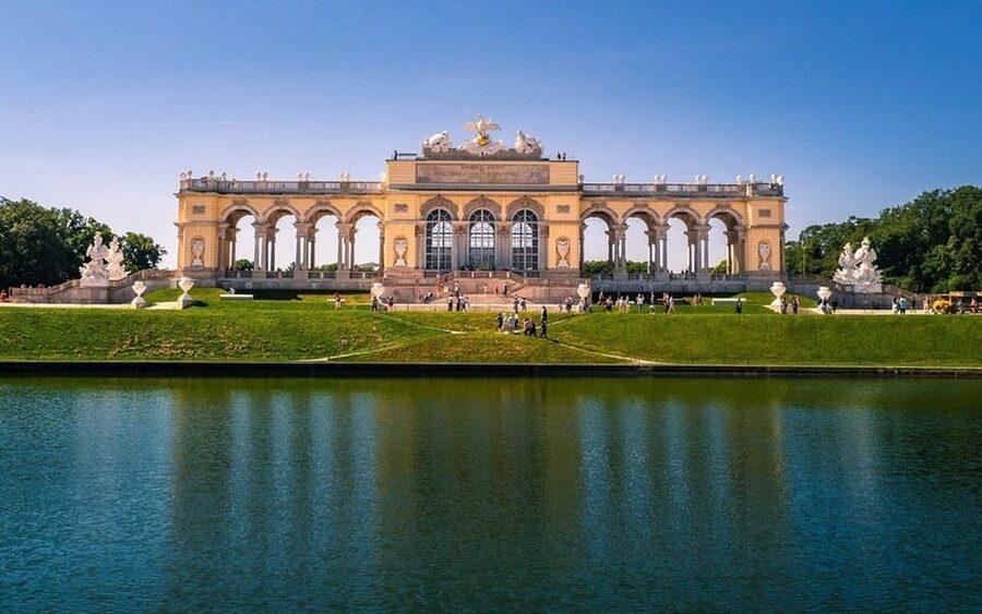 Vienna: Private Half-Day Sightseeing Tour - Belvedere Palace and Schönbrunn: big-ticket interiors, your call on depth