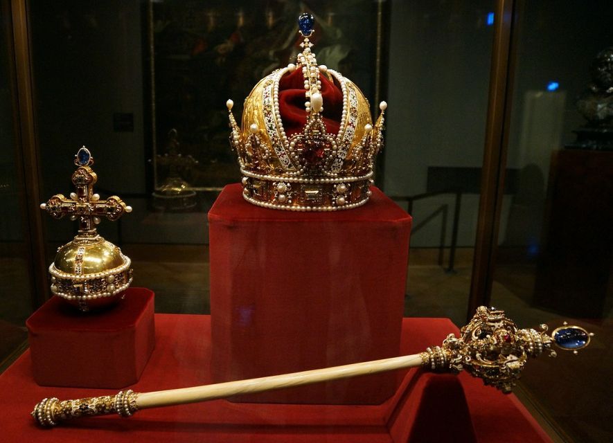 Vienna: Skip-the-Line Hofburg Ticket & Sisi Museum Tour - The Emperor-Chaired Conference Room You Can Actually Walk Into