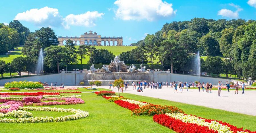 Vienna: Skip-the-Line Schönbrunn Palace & Gardens Tour - The 22-room Highlights route, from Lantern Room to Hunting Room