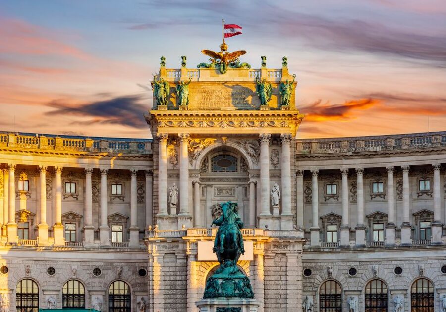 Vienna: Skip-the-Line Sisi Museum, Hofburg and Gardens Tour - Why the Hofburg and Sisi Museum feels like a backstage pass