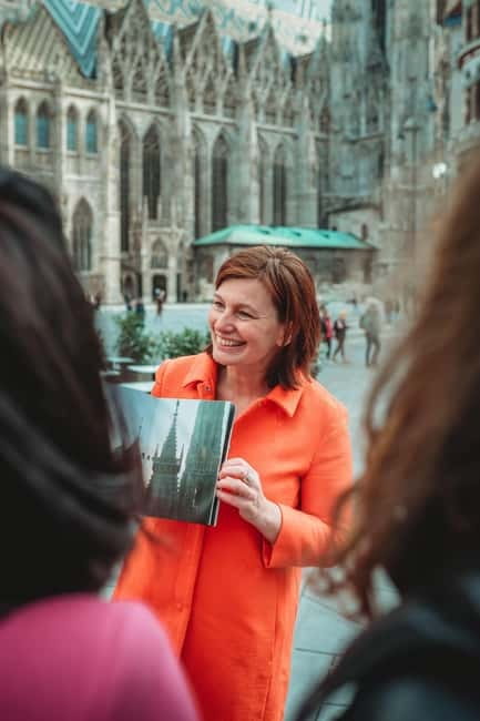 Vienna: Small Group Guided Walking Tour of City Highlights - Ringstraße facades and museum photo stops: the grand architecture you can read in a hurry