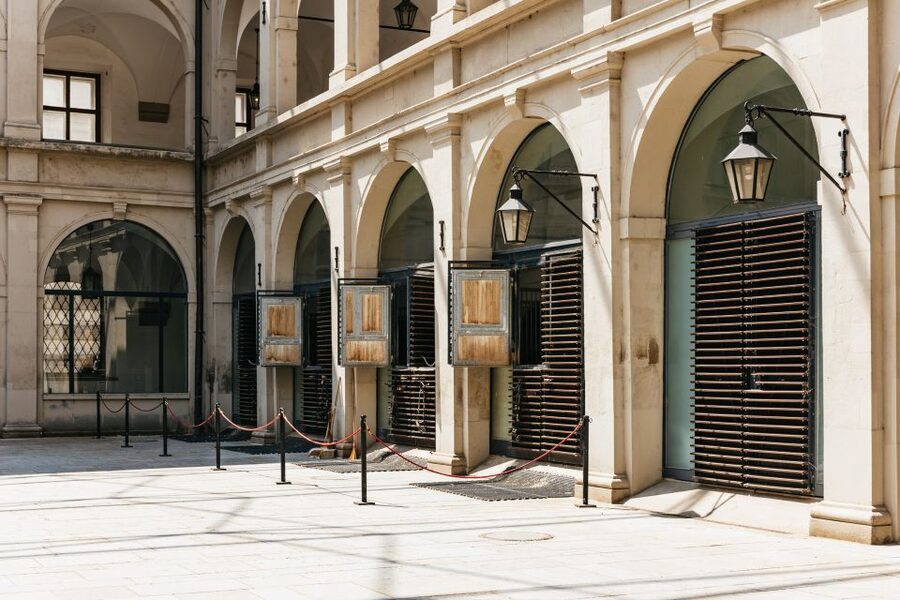 Vienna Spanish Riding School Guided Tour - Vienna Spanish Riding School, What You See That You Do Not Just Read About