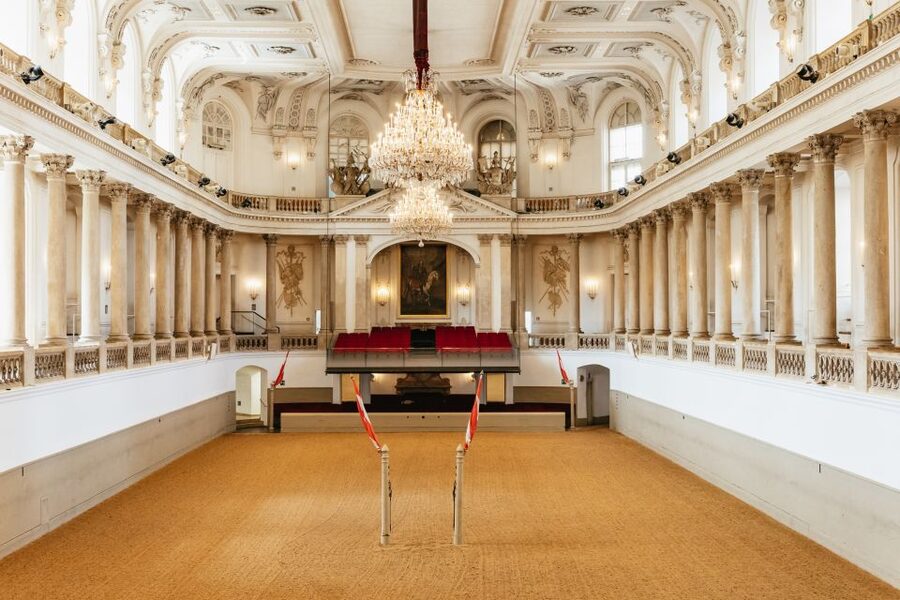 Vienna Spanish Riding School Guided Tour - Stallburg and the Arcade Courtyard, Where Tradition Lives