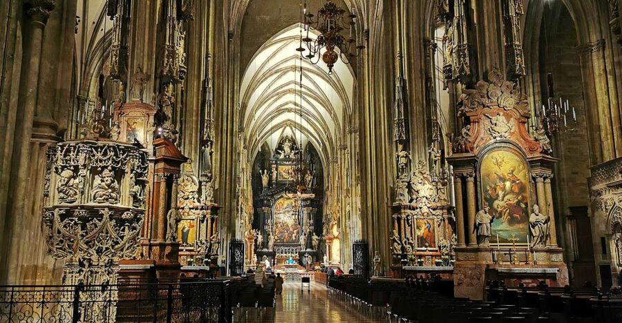 Vienna St. Stephen's Cathedral and city walk - The legend behind the stone, and why the story matters