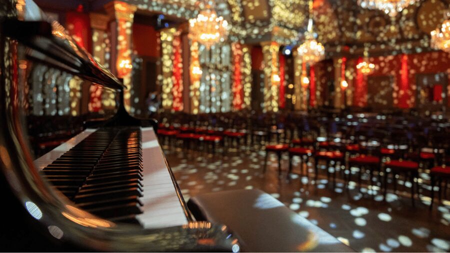 Vienna: Strauss Classical Concert with Soprano & Light Show - Price and value: what $74 buys you in Vienna terms