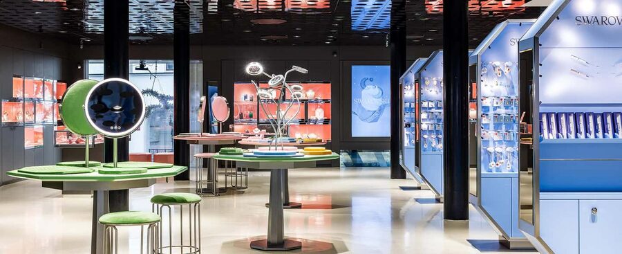 Vienna: Swarovski House Tour with Champagne and Gift - Quick practical tips to make the most of your hour
