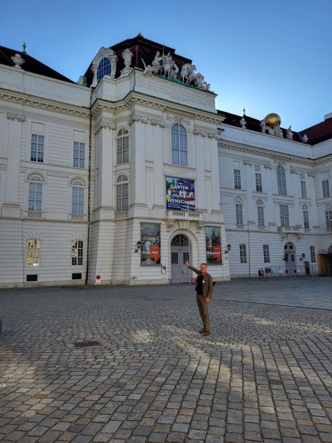 Vienna - the making of a Weltstadt - guided Citytour - Schottenkirche, Freyung, and Am Hof: Roman roots and medieval echoes