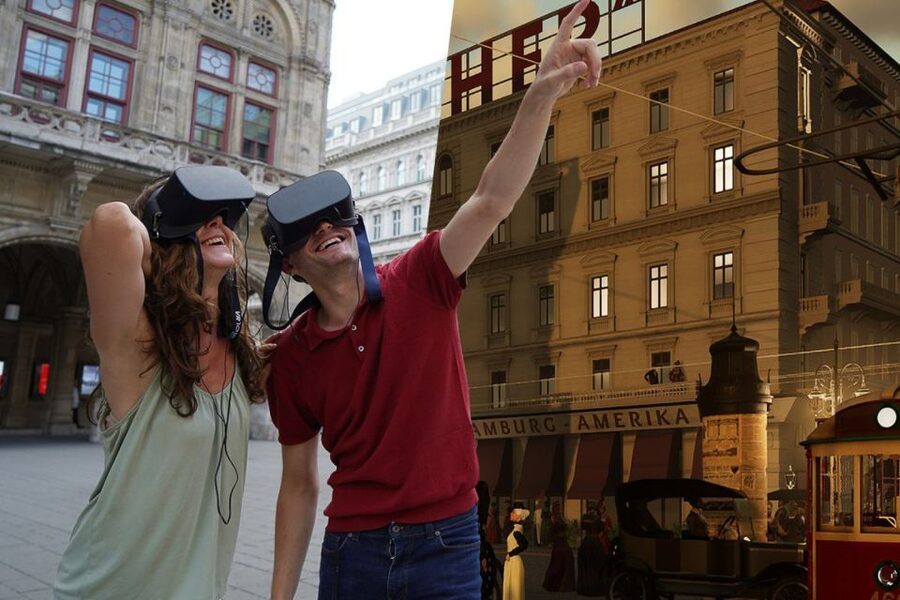 Vienna: Time Traveling Virtual Reality Sightseeing Tour - Key things to know before you go