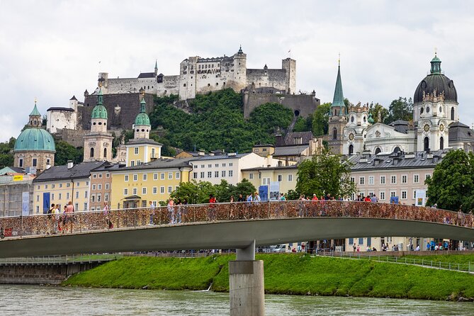 Vienna To Hallstatt Day Tour With Hotel Pick-Up And Drop Off - The long Vienna-to-Hallstatt drive (and why it matters)