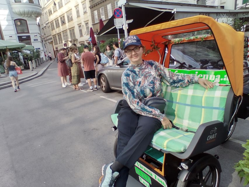 Vienna: Tour RAXI (electric rickshaw) 3 hours in Vienna - How the route covers Vienna without feeling like a sprint