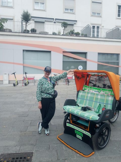 Vienna: Tour RAXI (electric rickshaw) 3 hours in Vienna - Prater and the big-city break you’ll feel in your body
