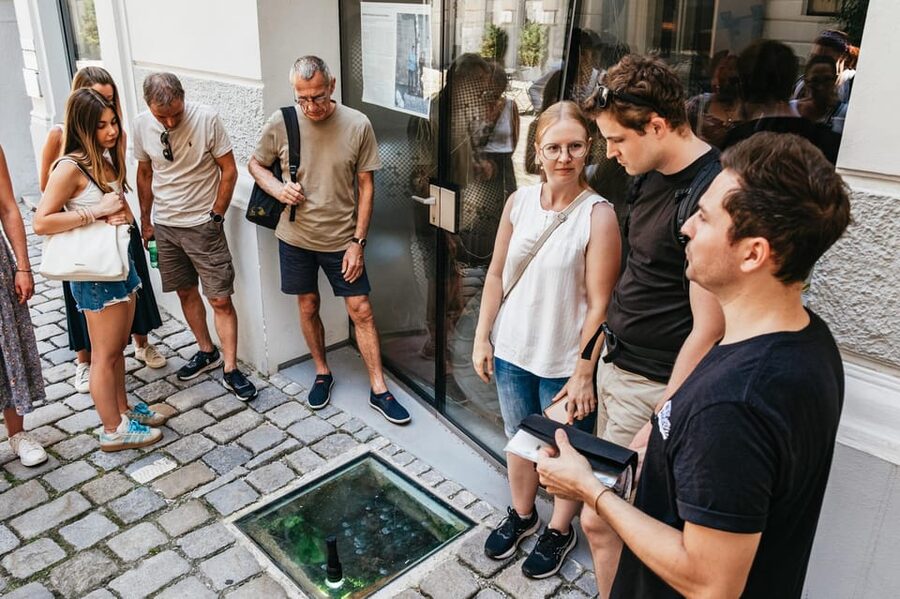 Vienna: Viennese Underworld Guided Walking Tour - Key things I’d plan around