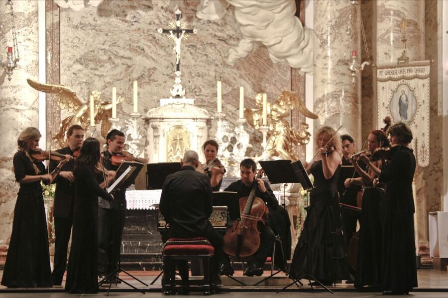 Vienna: Vivaldi’s Four Seasons Concert in Karlskirche - What You’ll Experience During the Concert: Atmosphere and Musical Flow