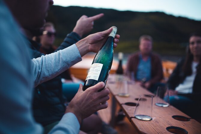 Wine tasting on traditional wooden boats in Wachau Valley - Captains and pacing: why the human touch matters